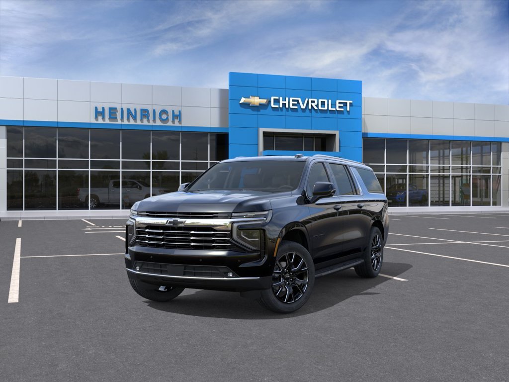 2026 Chevrolet Suburban LT - Photo 8