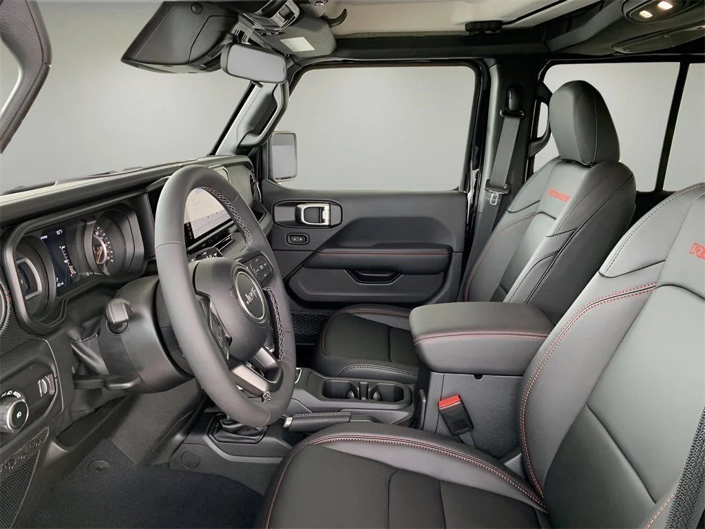 2025 Jeep Wrangler 4-Door Rubicon - Photo 28