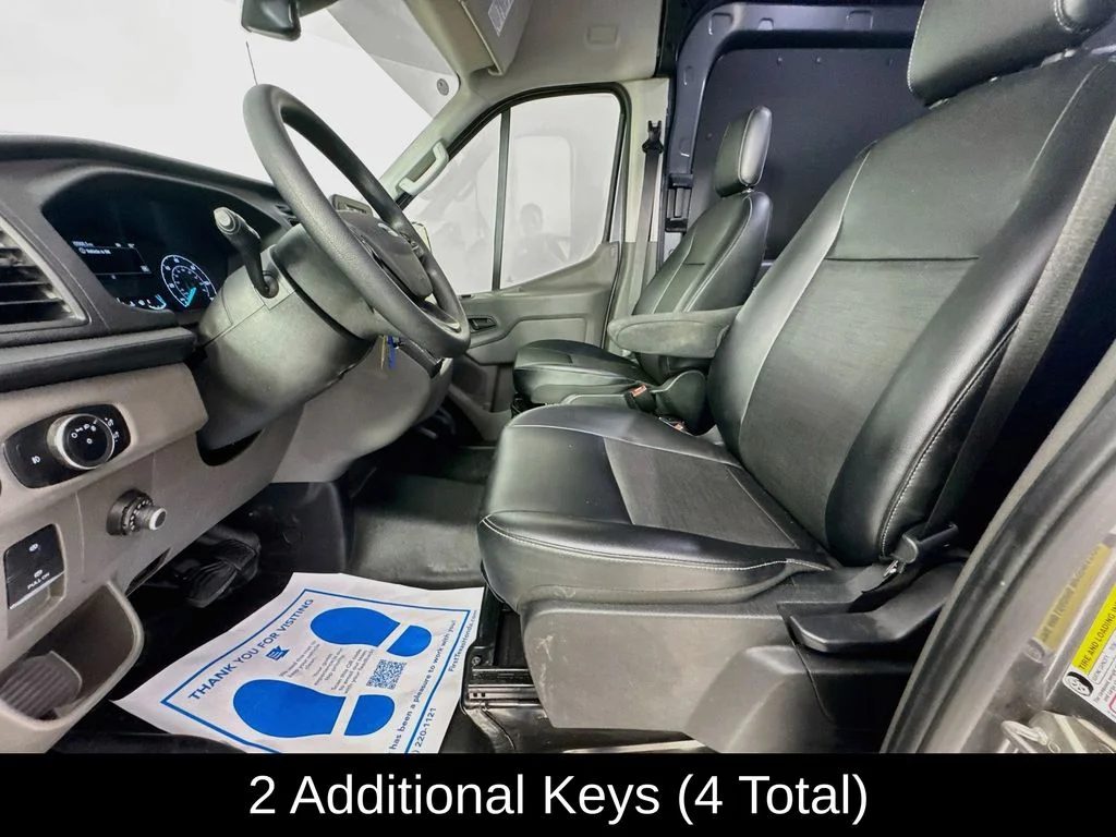 Used 2024 Gray Metallic Ford Base image 26