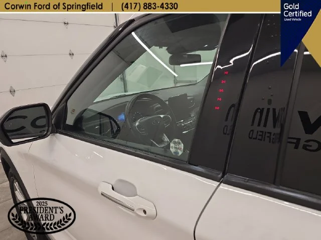 Certified Used 2023 Oxford White Ford Limited image 22