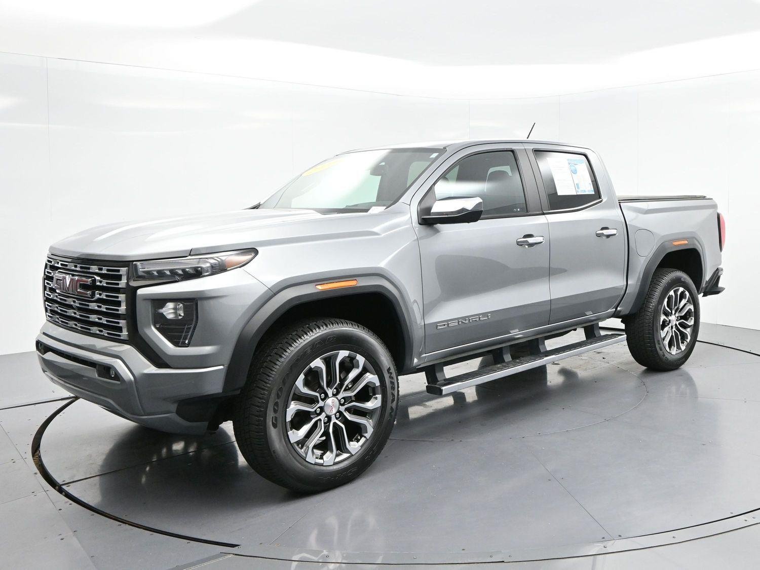 Used 2023 Sterling Metallic GMC Denali image 3