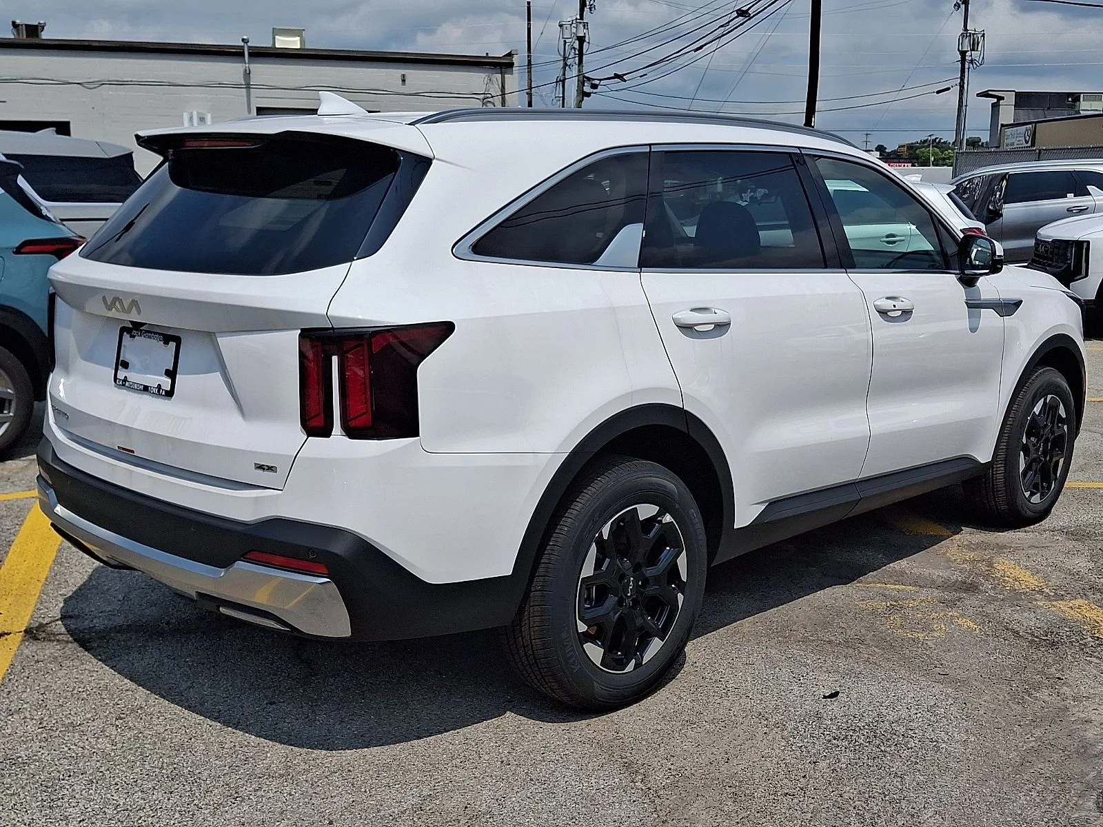 New 2026 White Kia S image 3