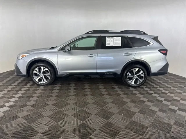 Used 2022 Silver Subaru Limited image 8