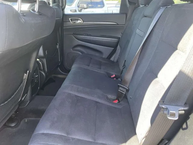 Used 2016 Black Jeep Laredo image 11