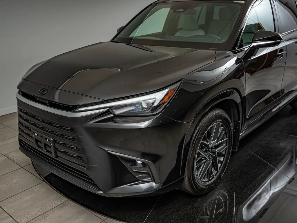 2025 Lexus TX Premium - Photo 13