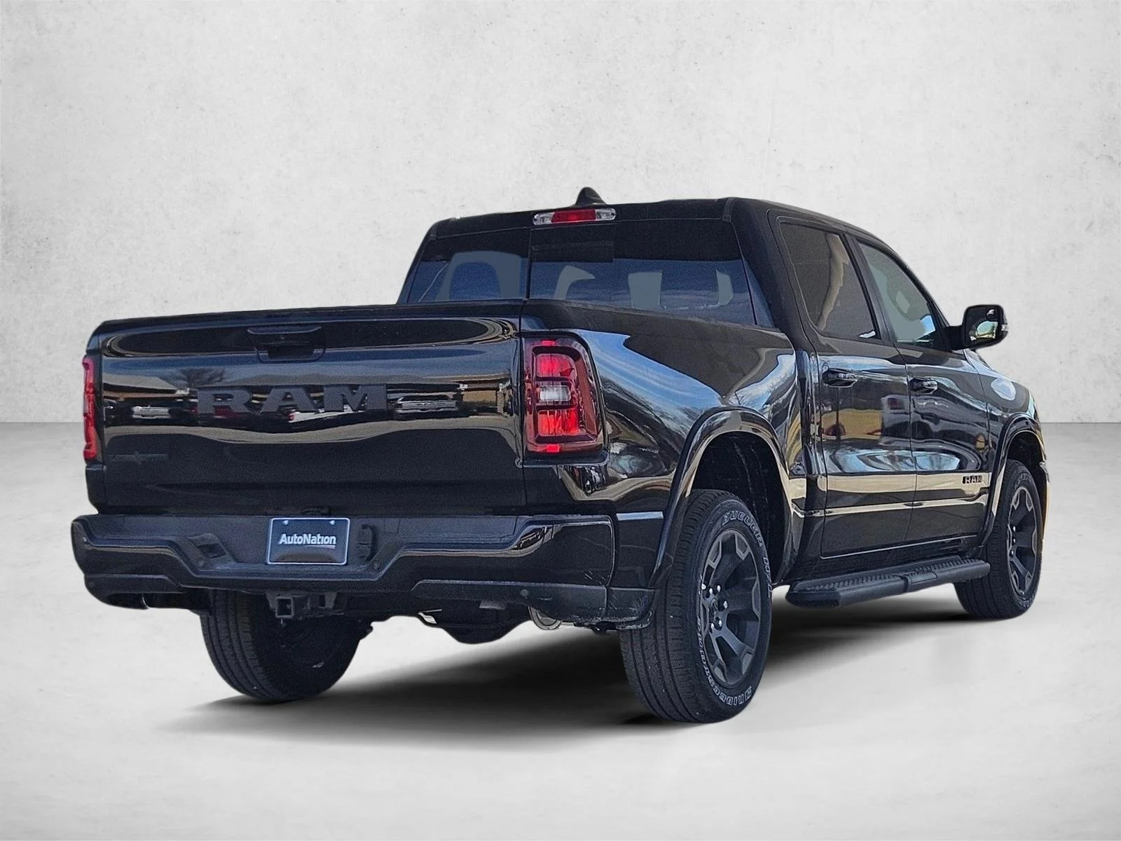New 2026 Diamond Black Crystal Pearl-Coat Exterior Paint RAM Lone Star image 2