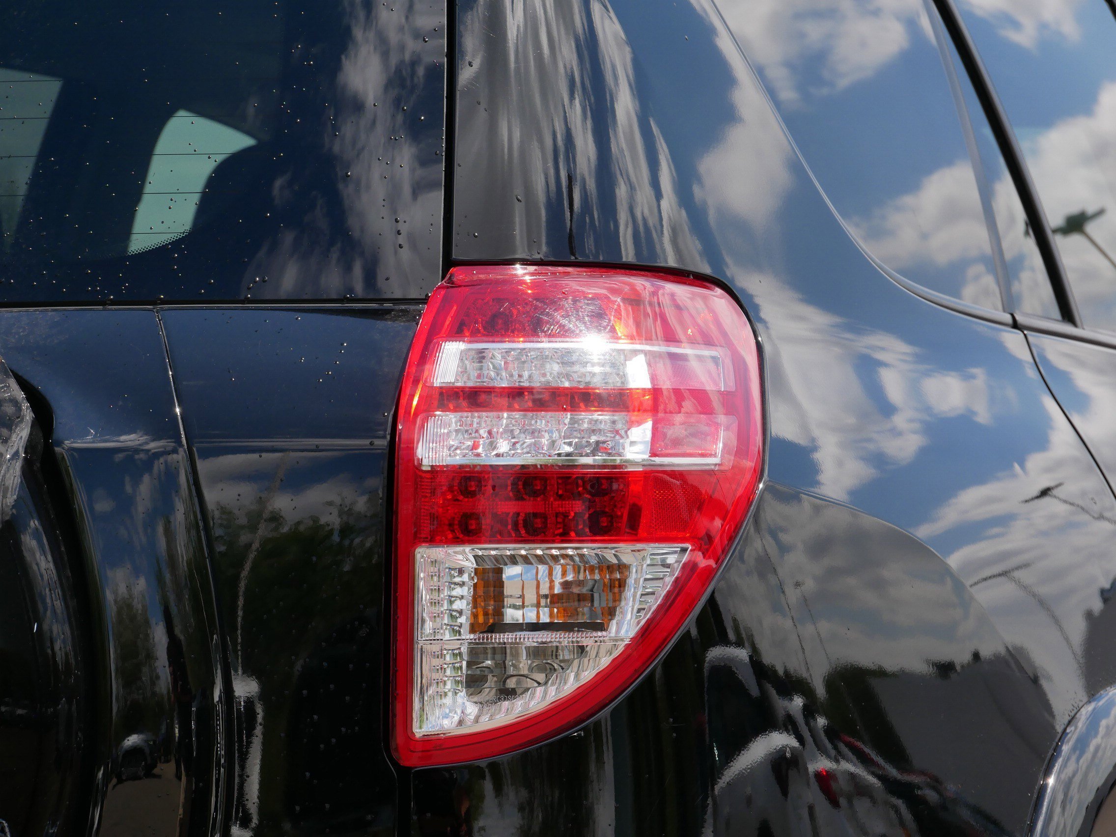 Used 2012 Black Toyota Limited image 17