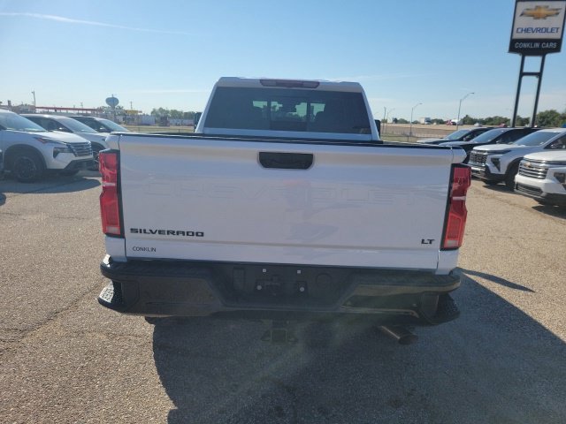 New 2026 Summit White Chevrolet LT image 31