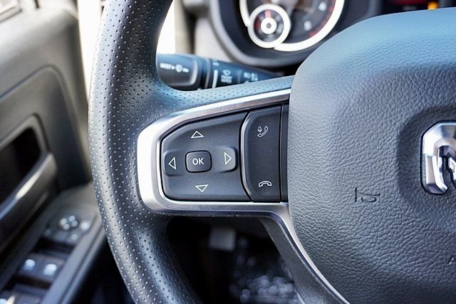 New 2026 Granite Crystal Metallic Clear-Coat Exterior Paint RAM Tradesman image 36