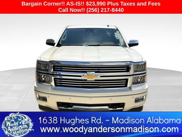 Used 2014 White Chevrolet High Country image 3