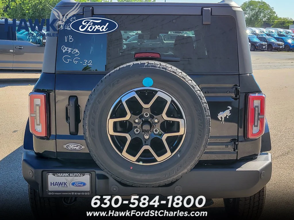 New 2026 Shadow Black Ford Outer Banks image 4