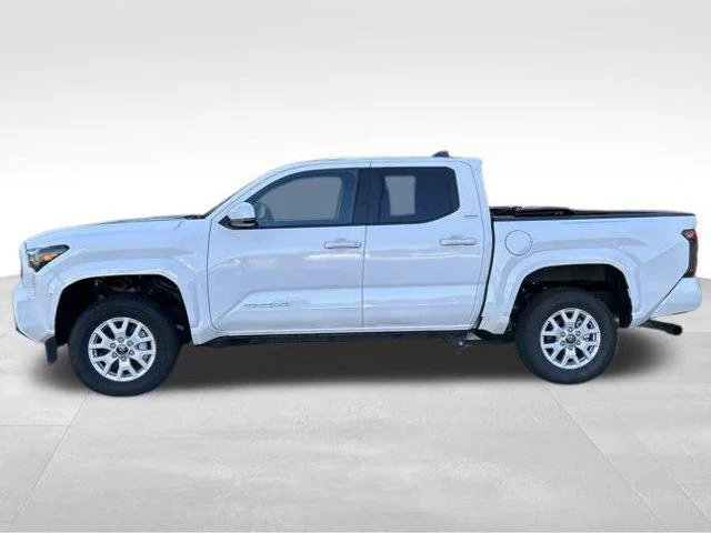 Certified Used 2025 ICE CAP Toyota  image 2