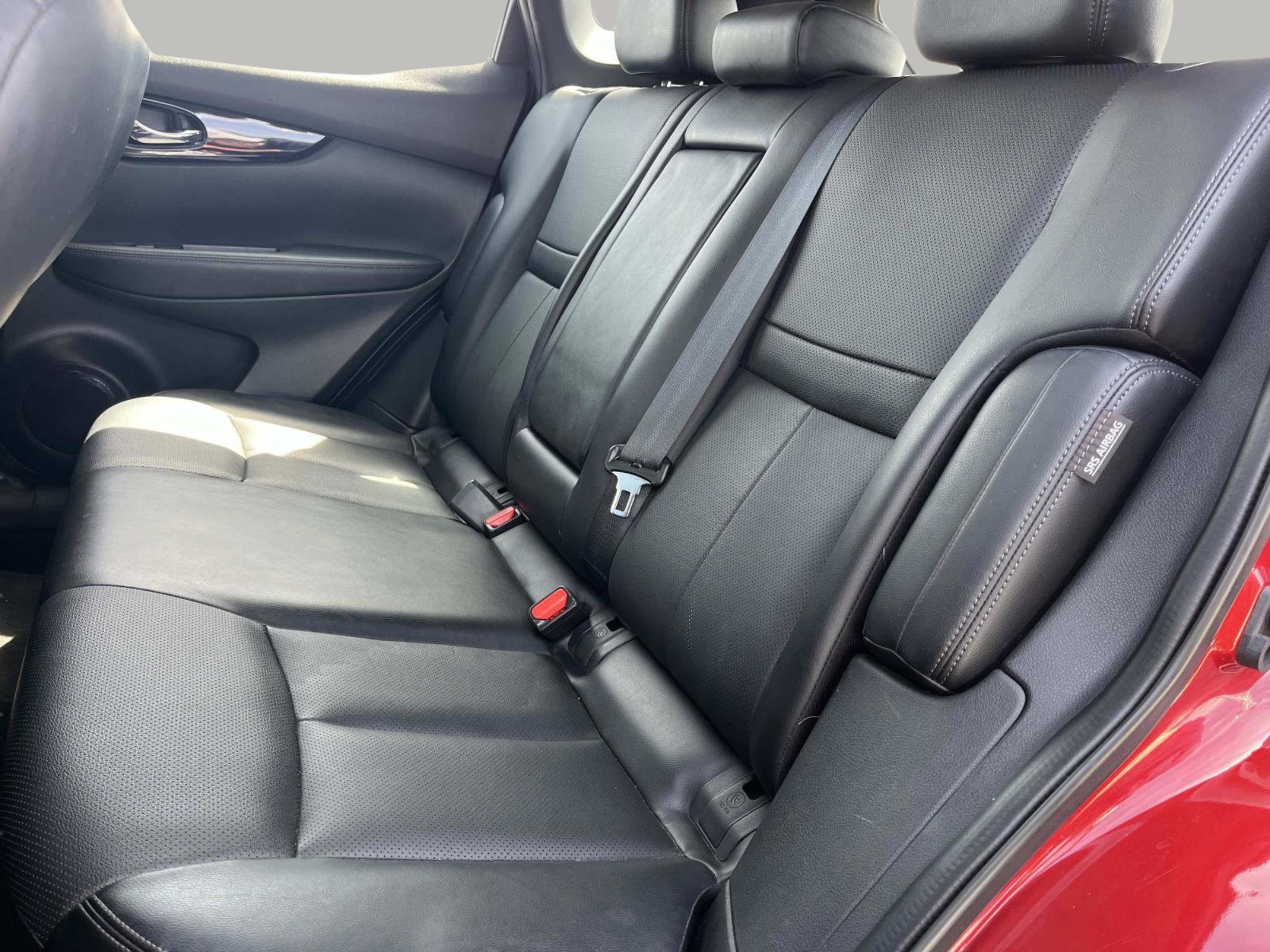 Used 2021 Scarlet Ember Tintcoat Nissan SL image 18