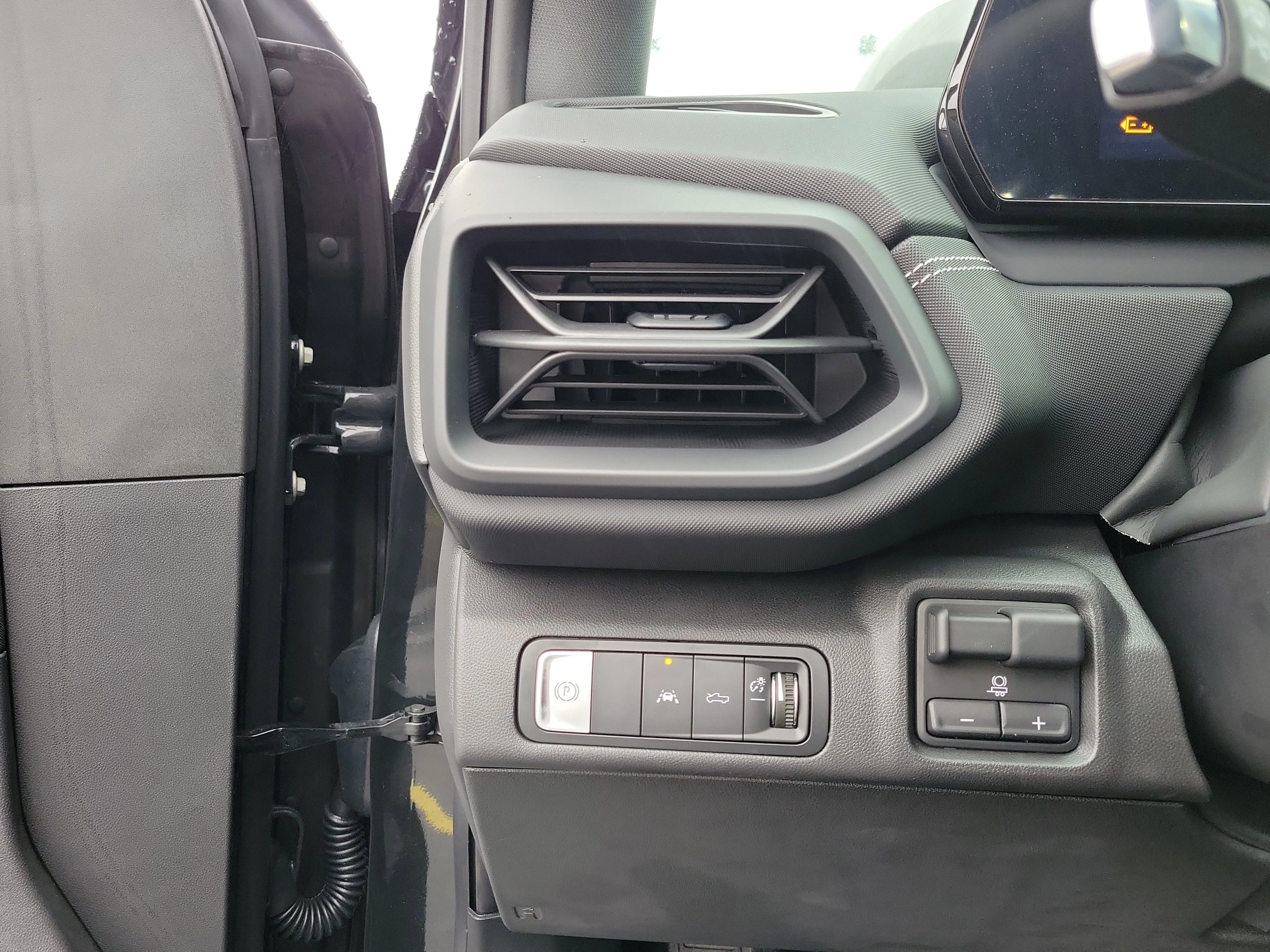 2026 Chevrolet Silverado EV LT - Photo 21