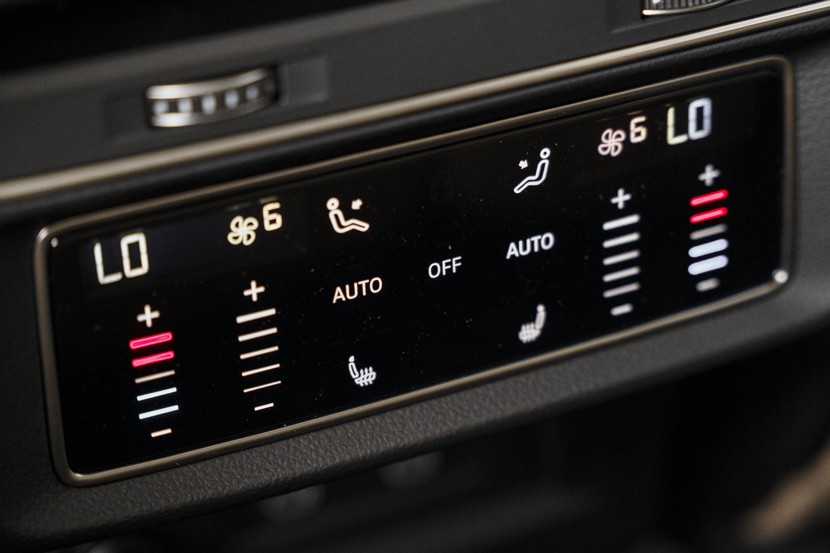New 2026 WAITOMO BLUE Audi Prestige image 27