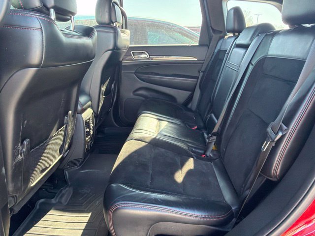 Certified Used 2017 Red Jeep Trailhawk image 7
