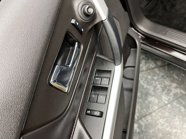 Used 2013 Kodiak Brown Metallic Ford SEL image 8