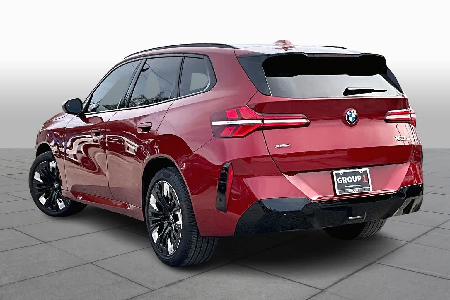 Used 2026 Vegas Red Metallic BMW 30 xDrive image 11