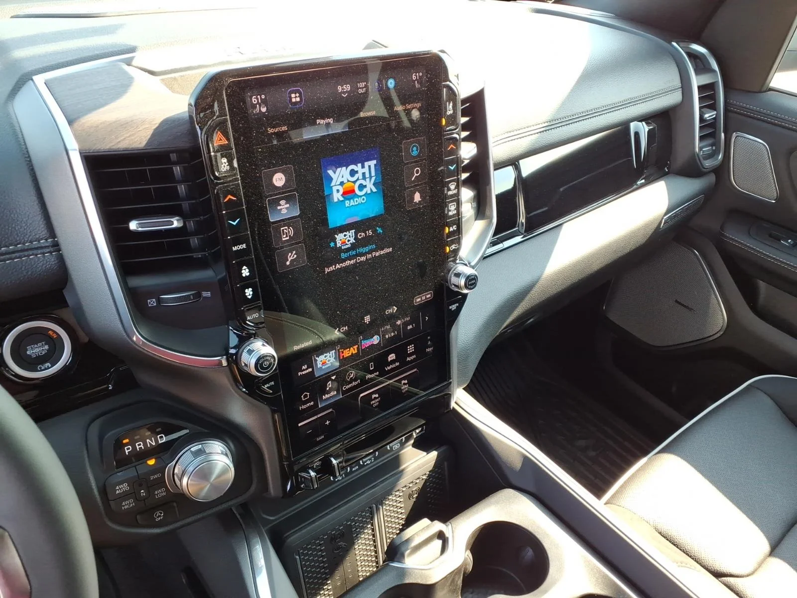 2026 RAM 1500 Laramie - Photo 9