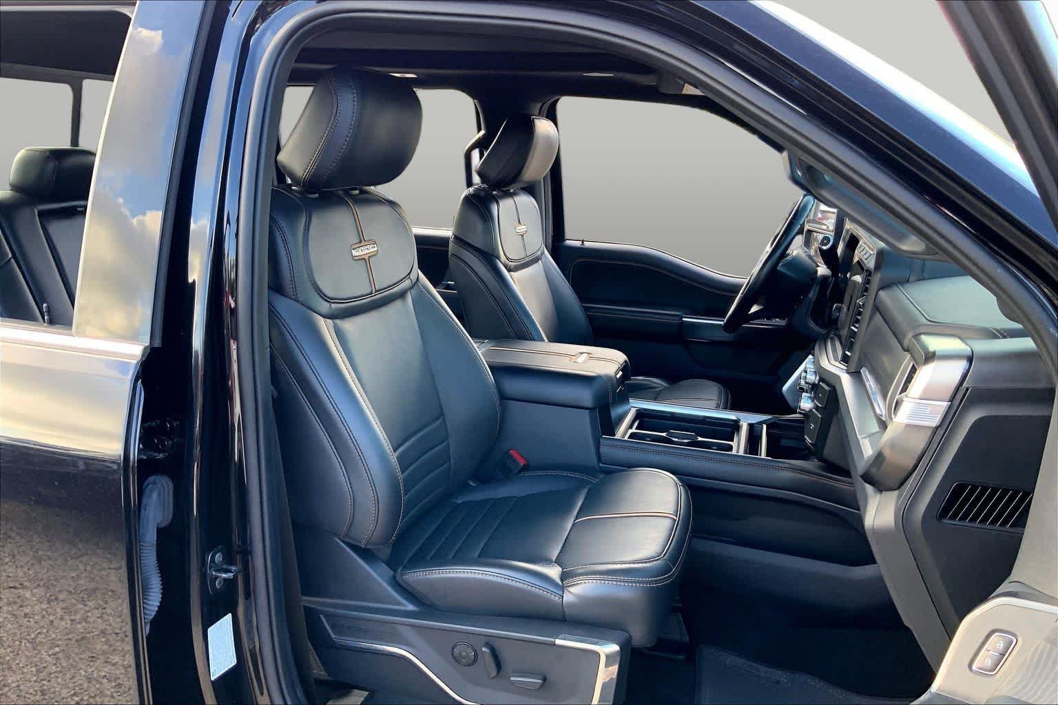 Used 2024 Agate Black Ford Platinum image 9