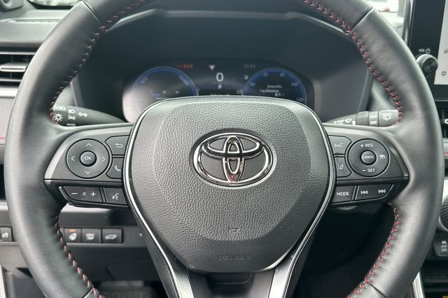 Certified Used 2025 Silver Toyota XSE image 29