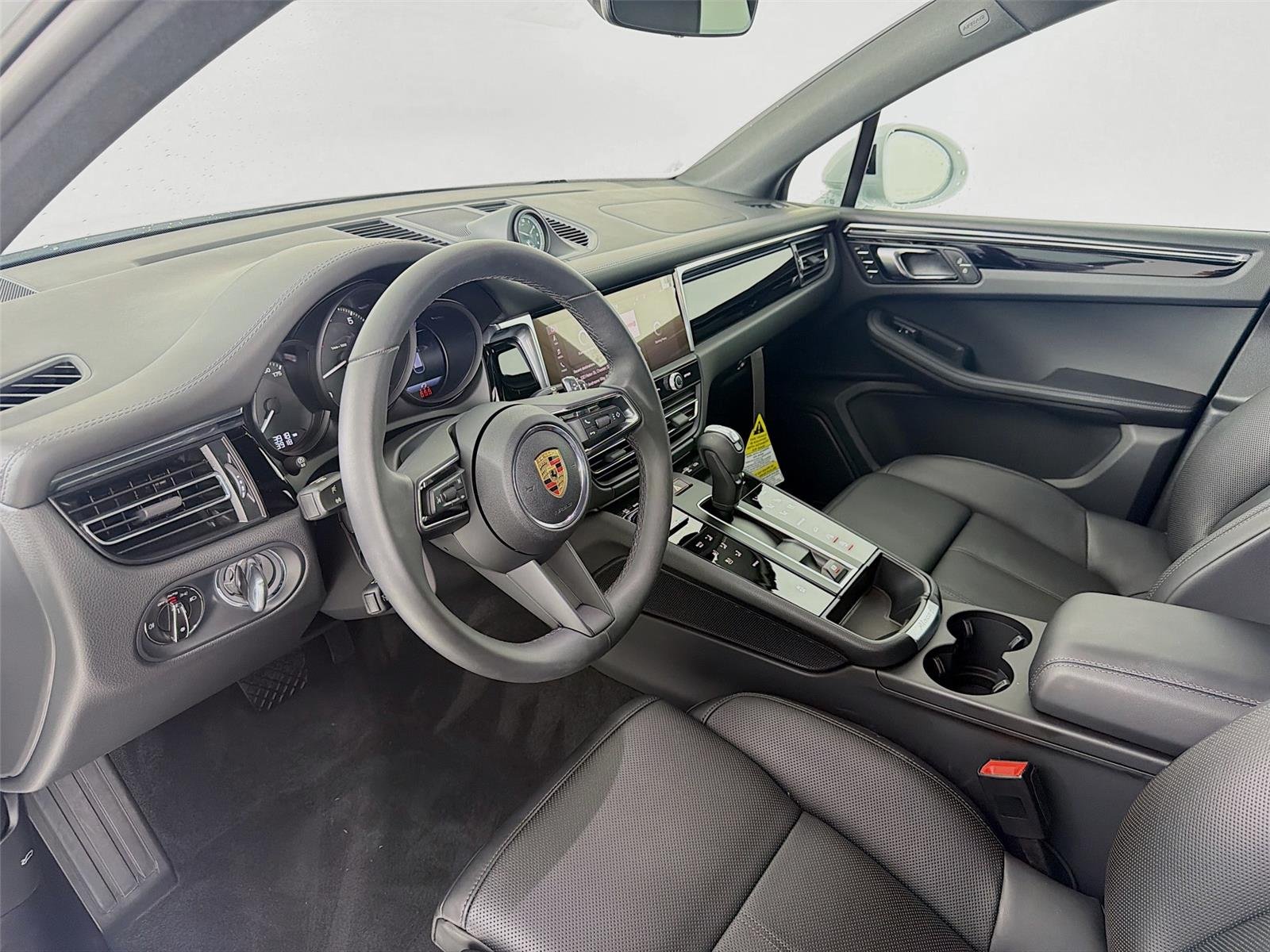 Used 2025 White Porsche  image 4