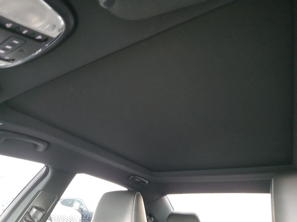 Used 2023 Black Chrysler C image 29