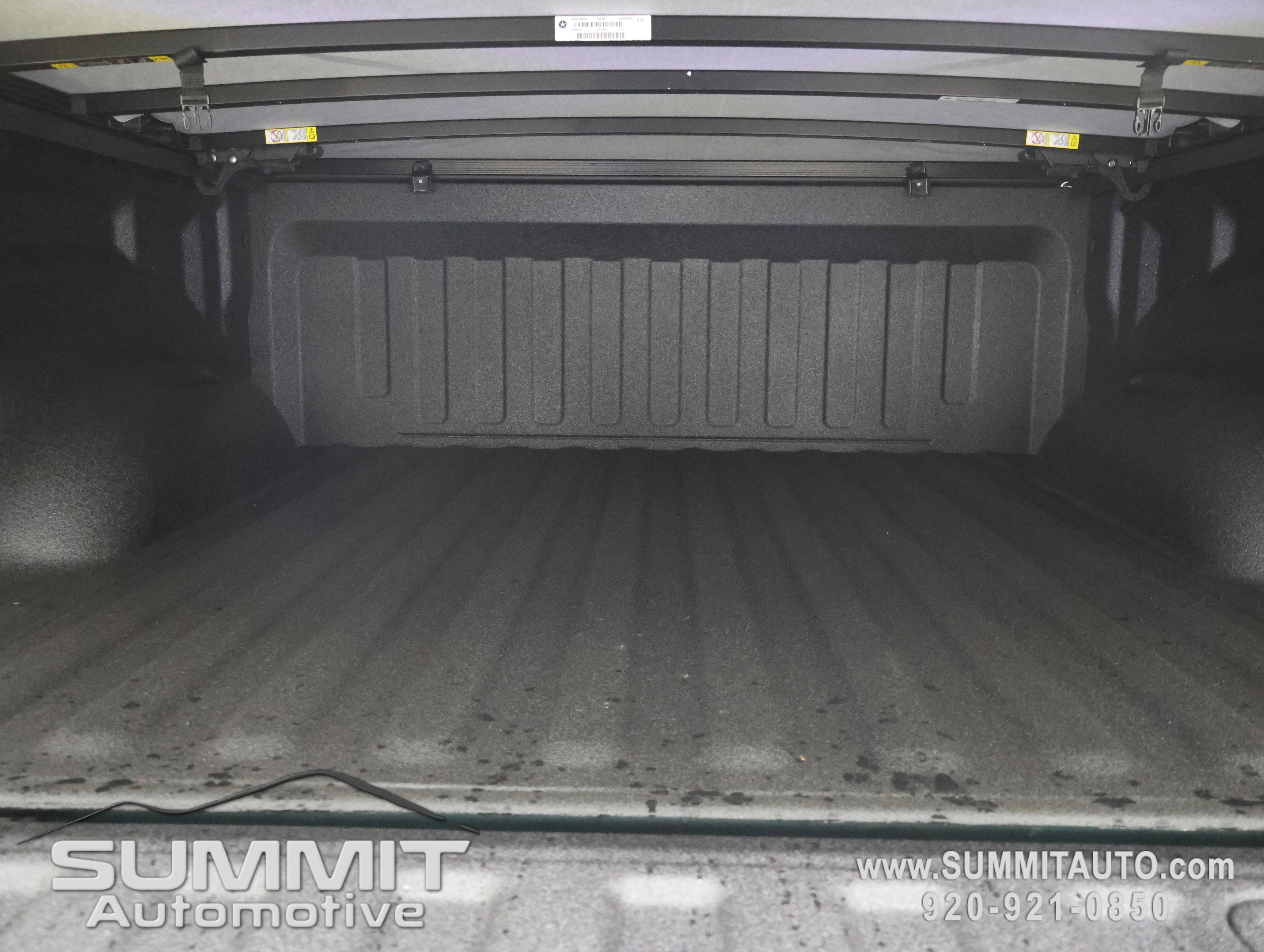 New 2026 Serrano-Green Metallic Exterior Paint RAM RHO image 34