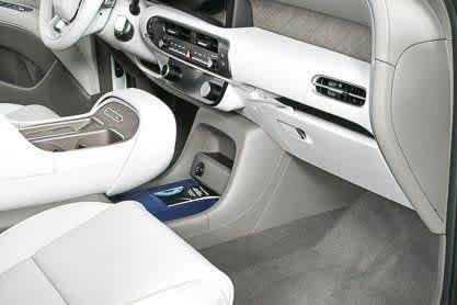 New 2026 Creamy White Pearl Hyundai Limited FWD image 37