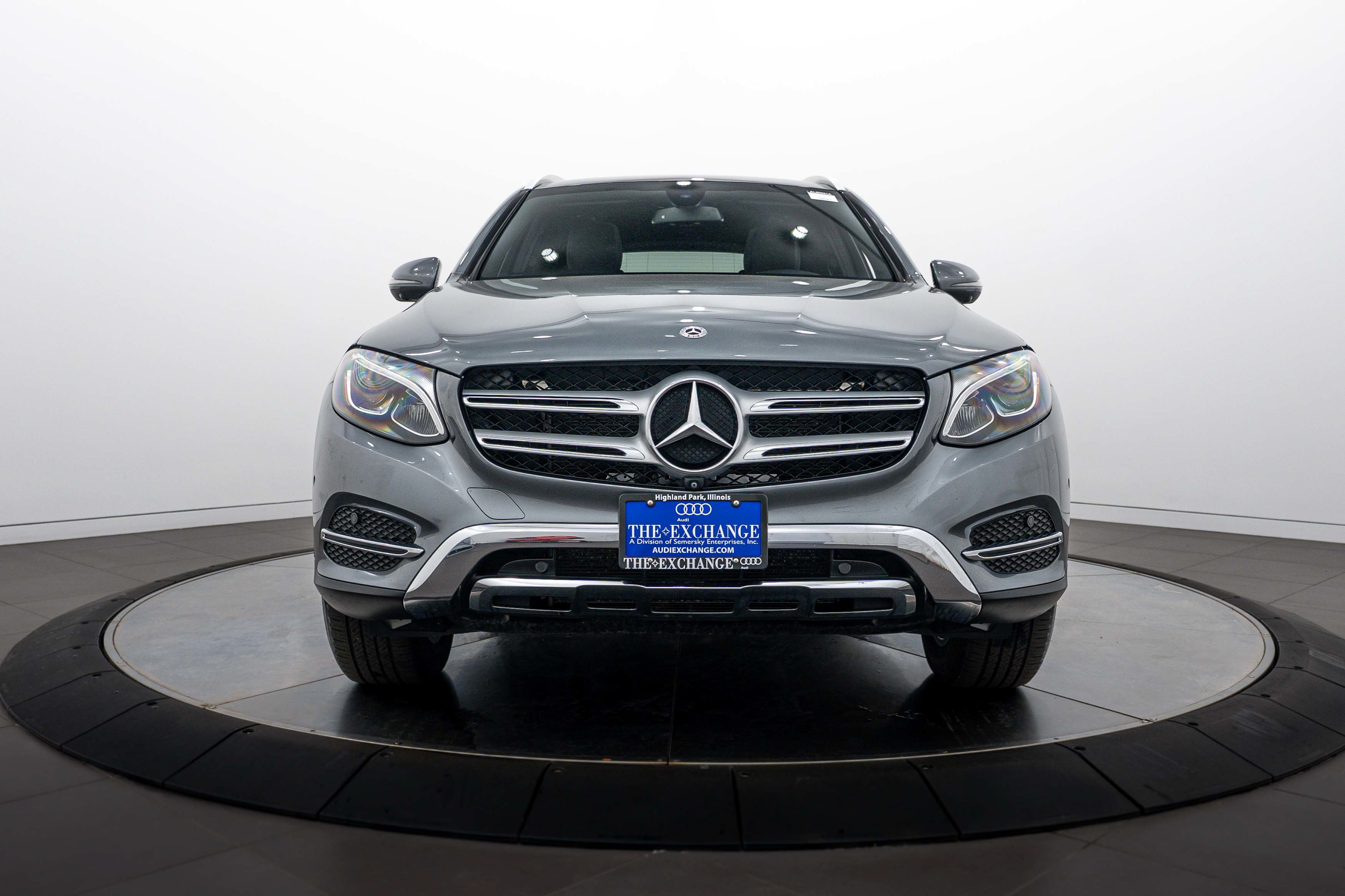 Used 2019 Selenite Grey Metallic Mercedes-Benz GLC 300 image 23