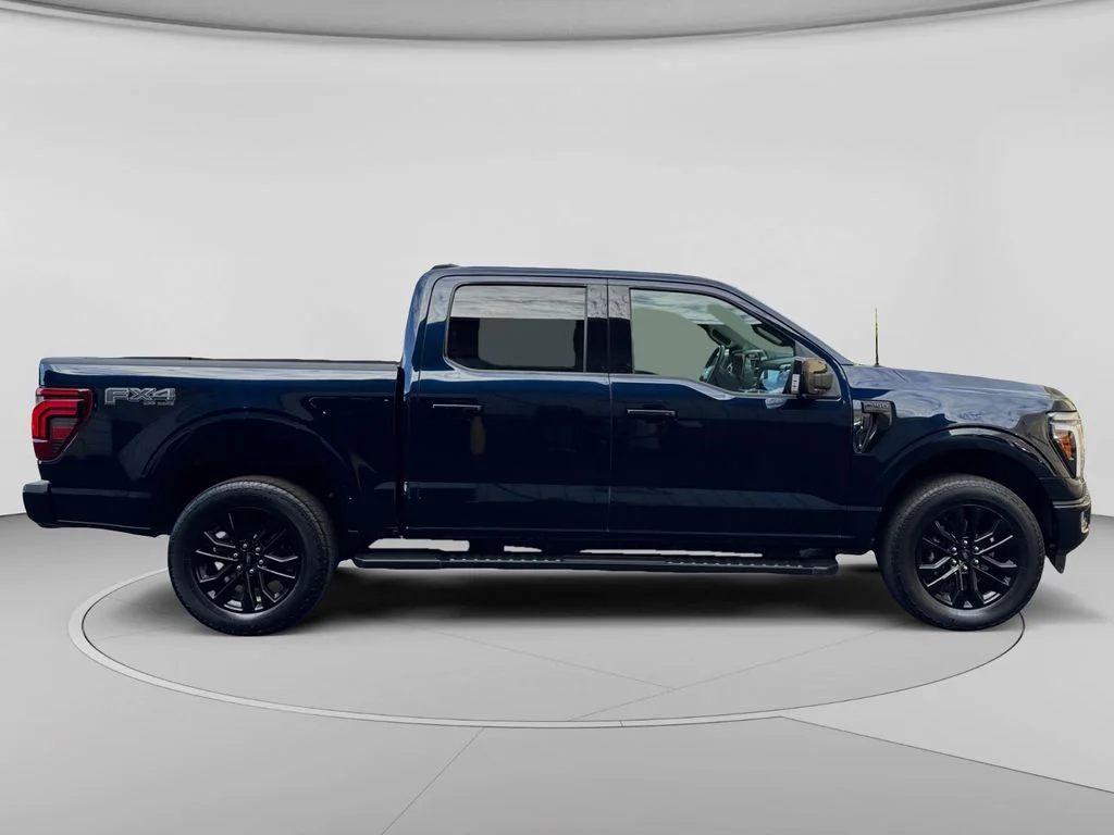 Used 2024 Blue Ford Lariat image 6