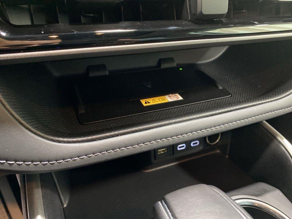 Used 2023 Pearl Toyota XLE image 36