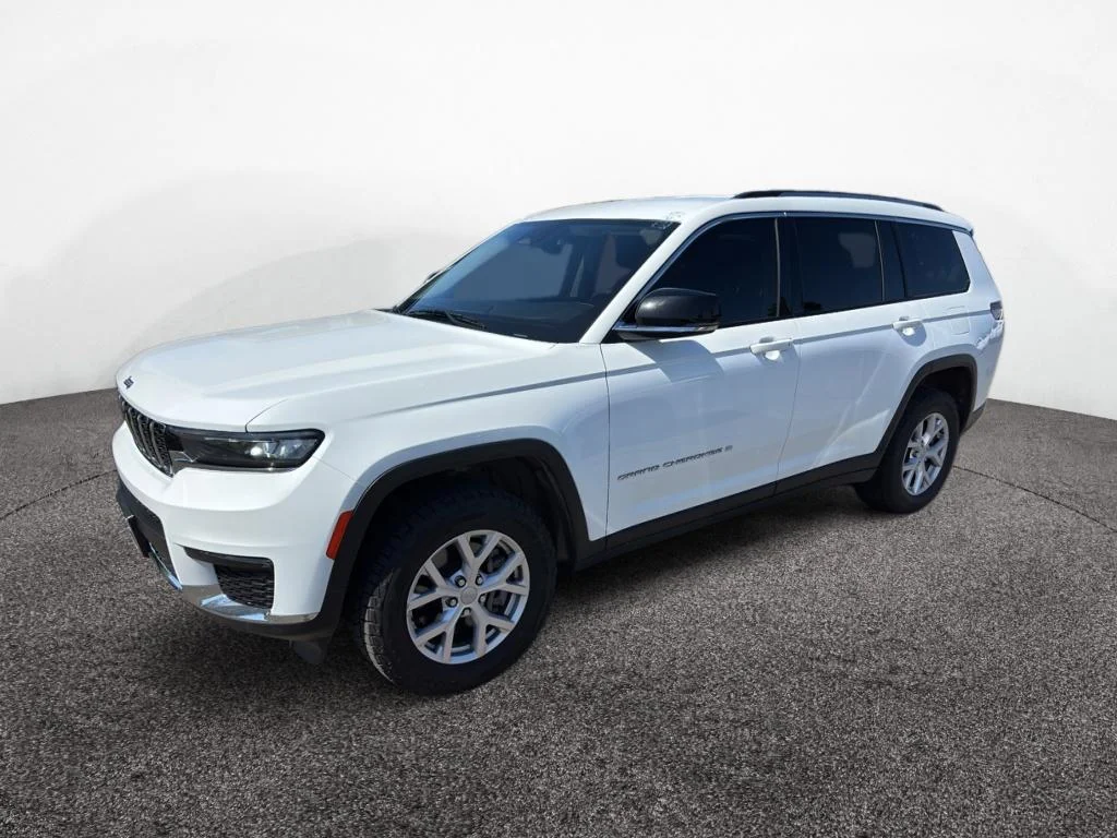 2022 Jeep Grand Cherokee L Limited 4x4's photo