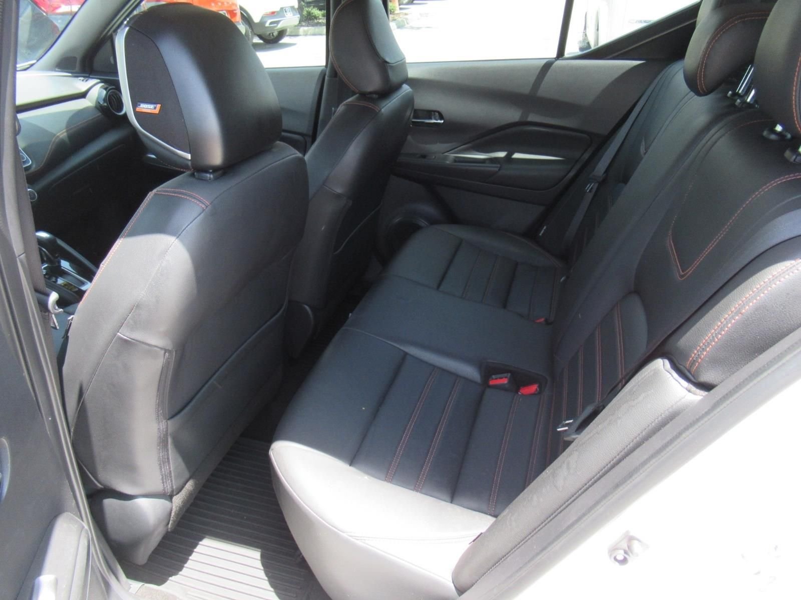 Used 2020 White Nissan SR image 32