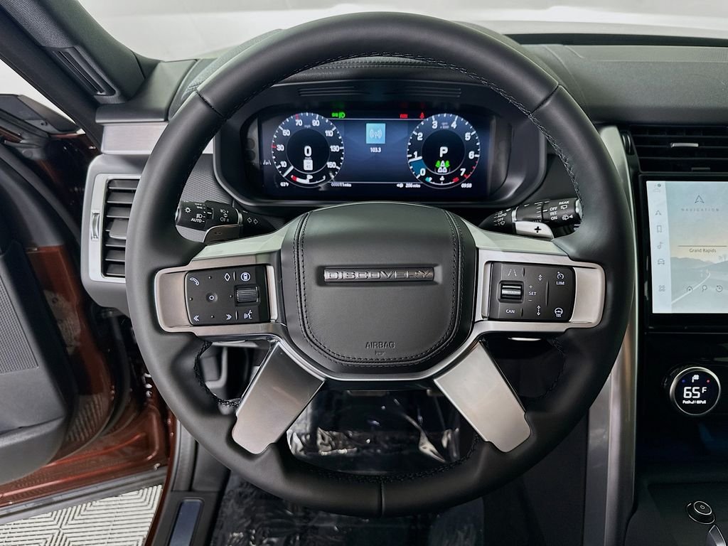 2026 Land Rover Discovery Gemini Edition - Photo 12