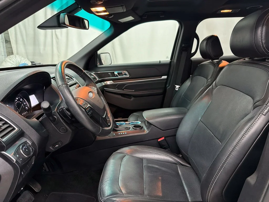 Used 2017 Black Ford Limited image 10