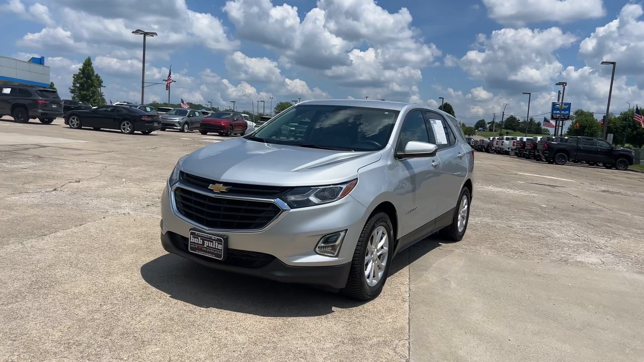 Used 2019 SILVER ICE METALLIC Chevrolet LT image 4