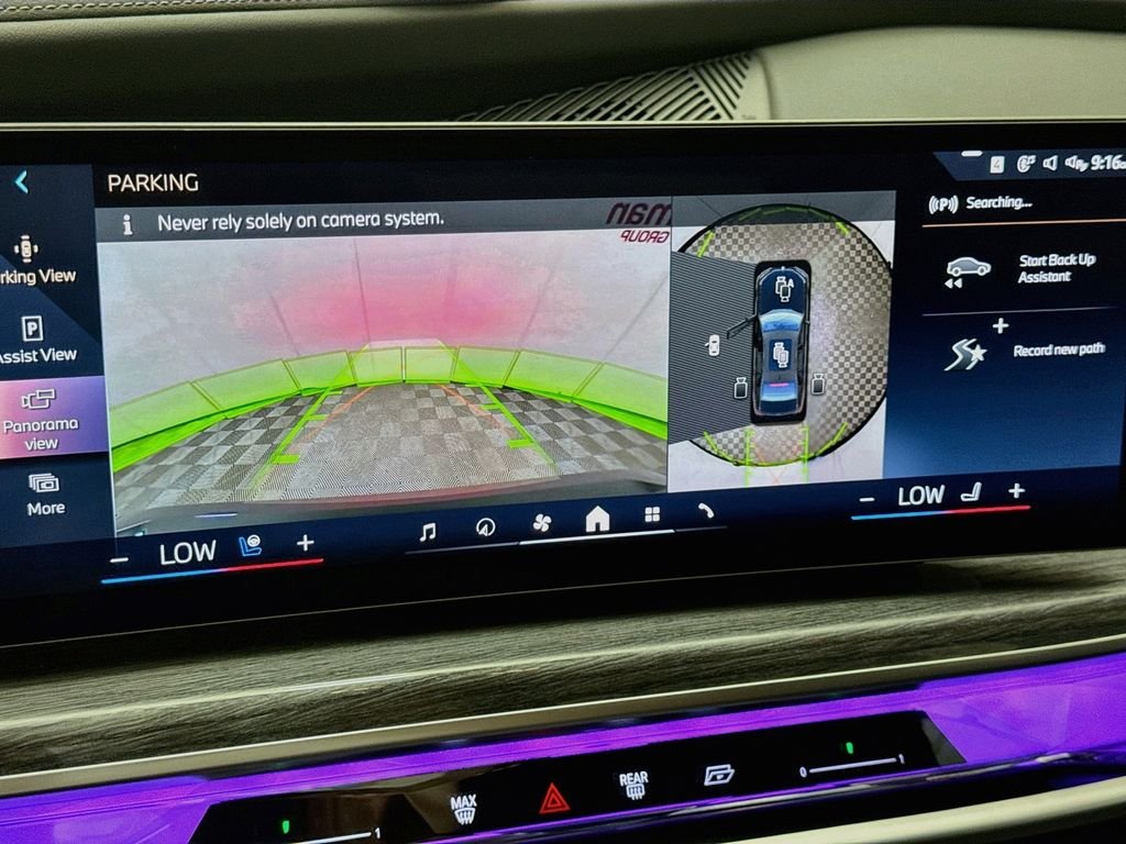 Used 2025 Black BMW 760i xDrive image 14