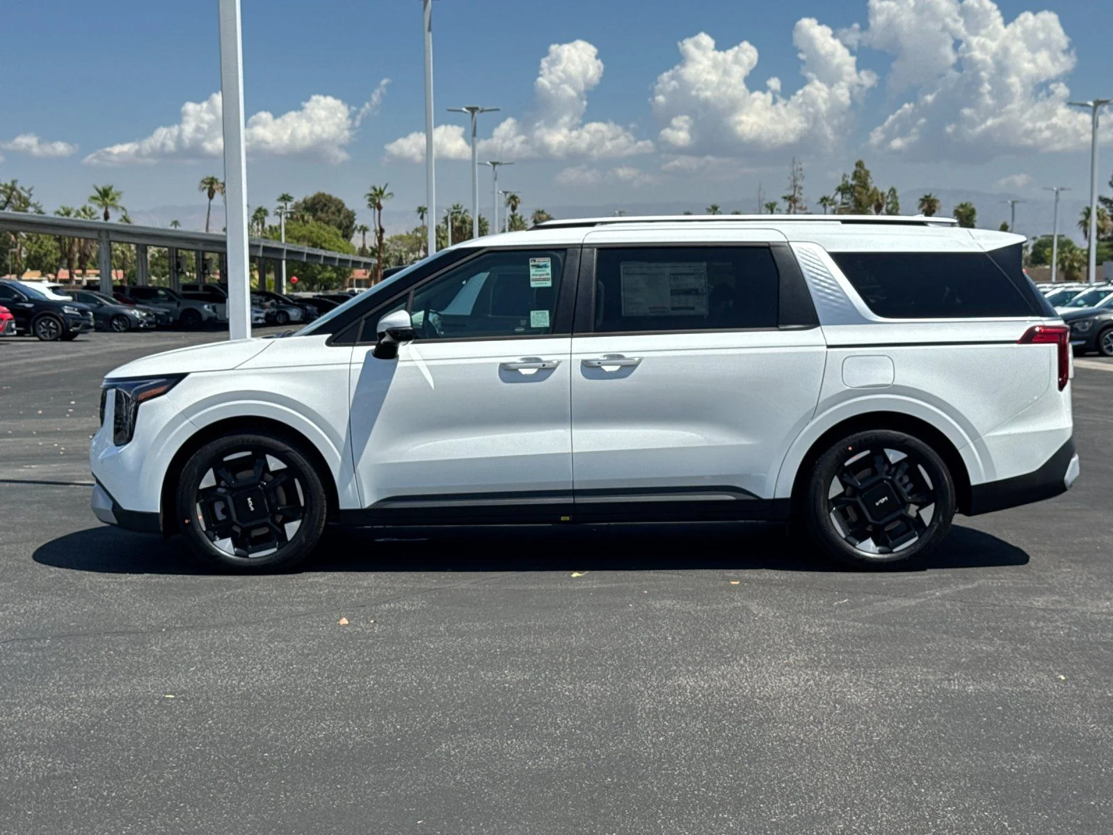 2026 Kia Carnival EX - Photo 6