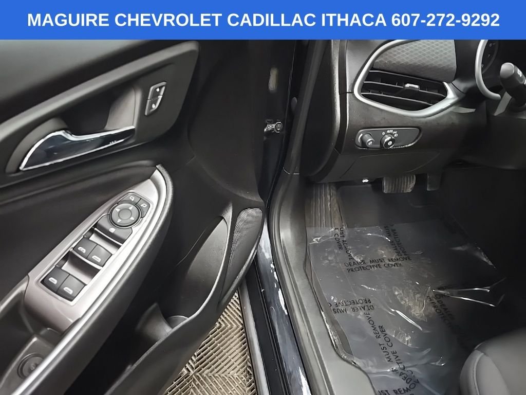 Used 2023 Black Chevrolet LT image 27