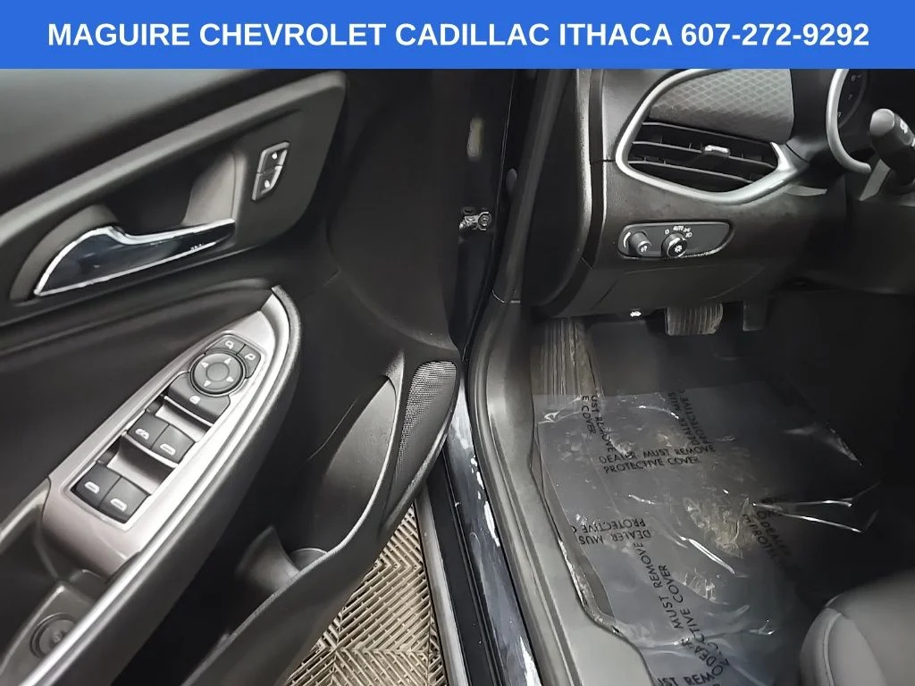 Used 2023 Black Chevrolet LT image 27