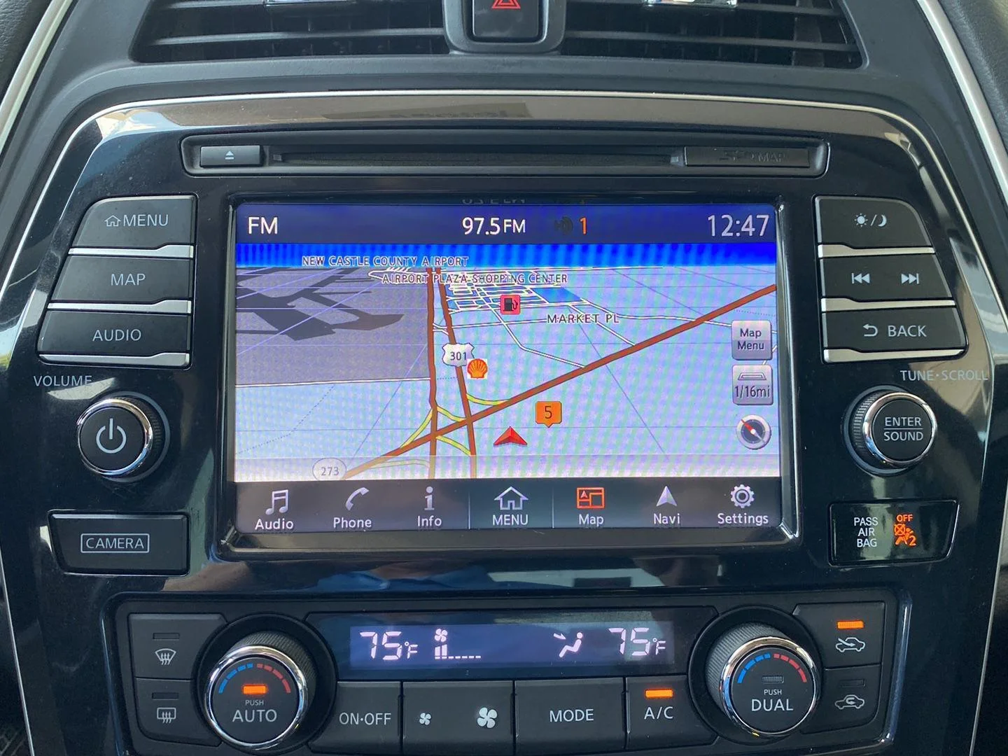 Used 2017 Gun Metallic Nissan SL image 30