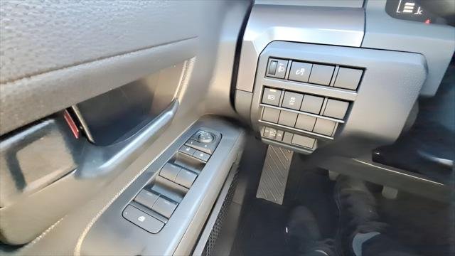2026 Toyota Tacoma SR5 - Photo 42