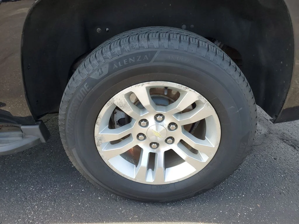 Used 2015 Black Chevrolet LT image 29