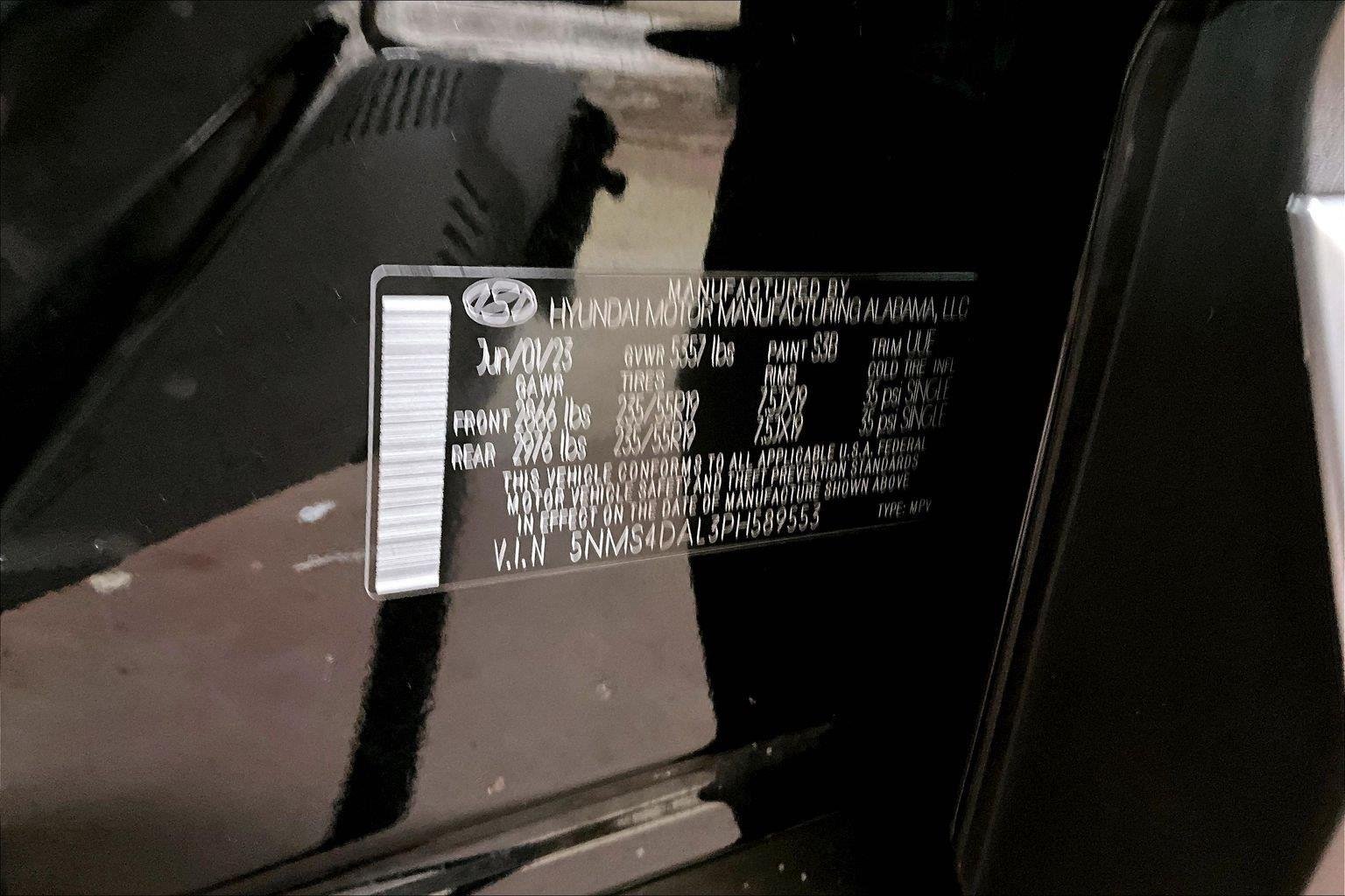 Used 2023 Twilight Black Hyundai Limited image 36