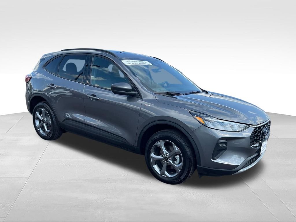 Used 2025 Gray Ford ST-Line image 7
