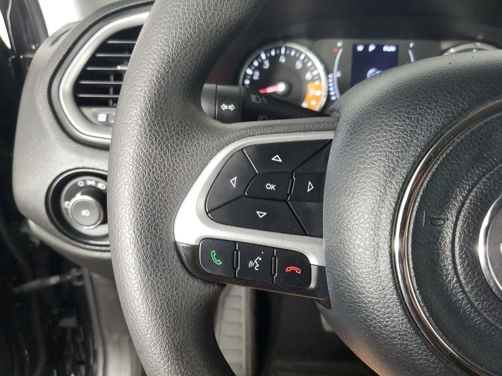 Used 2021 Black Jeep Sport image 25