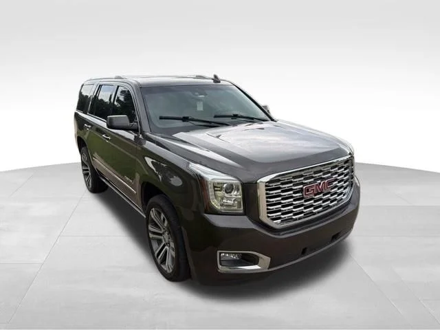 2019 GMC Yukon 4WD Denali's photo