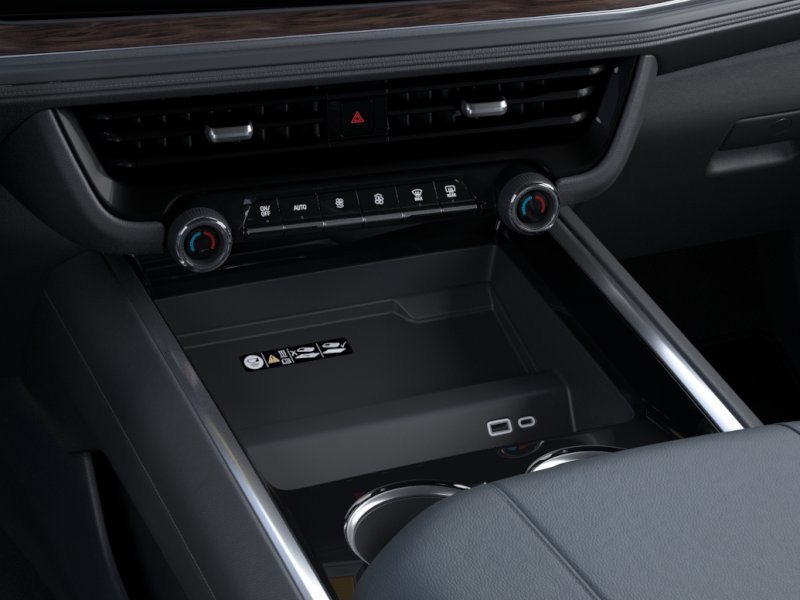 2027 Chevrolet Suburban Z71 - Photo 23