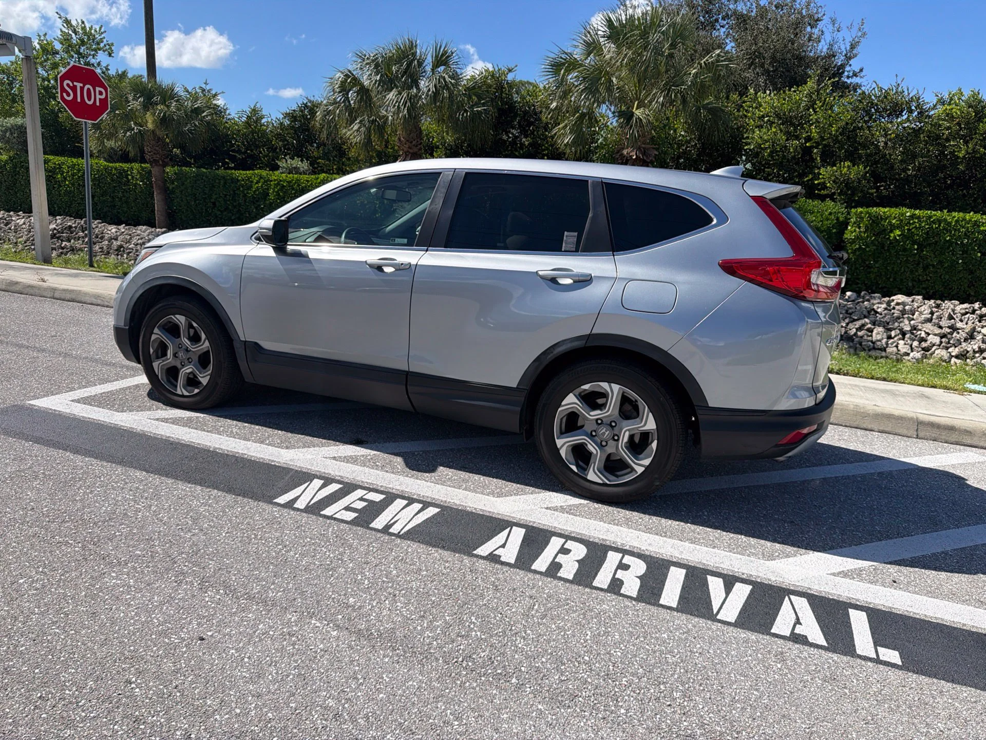 Used 2019 Lunar Silver Metallic Honda EX-L image 8